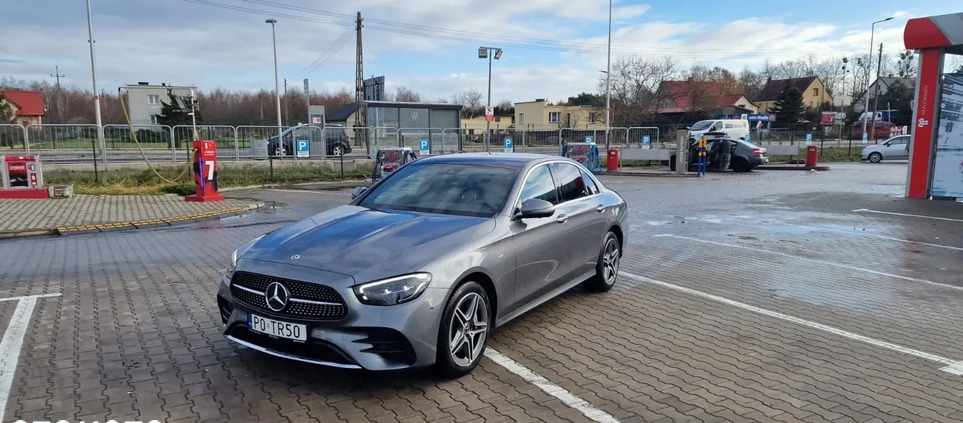 Mercedes-Benz Klasa E cena 233000 przebieg: 64000, rok produkcji 2022 z Wrocław małe 56